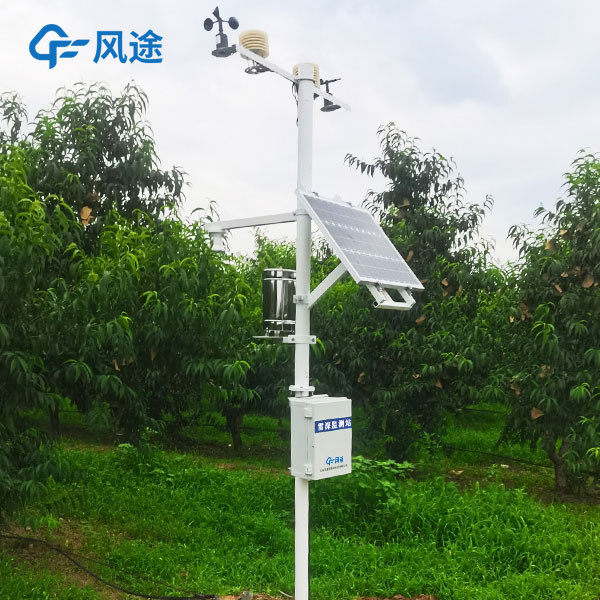 自動(dòng)雪深監(jiān)測(cè)站，防范暴雪災(zāi)害